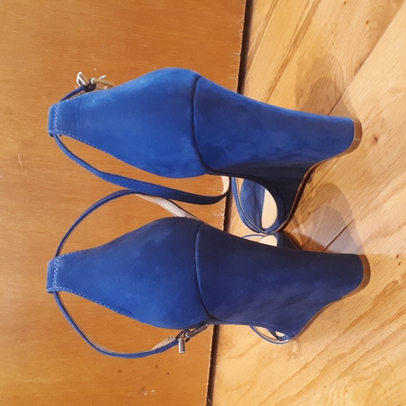 Schutz sued wedge - Picture 2 of 6